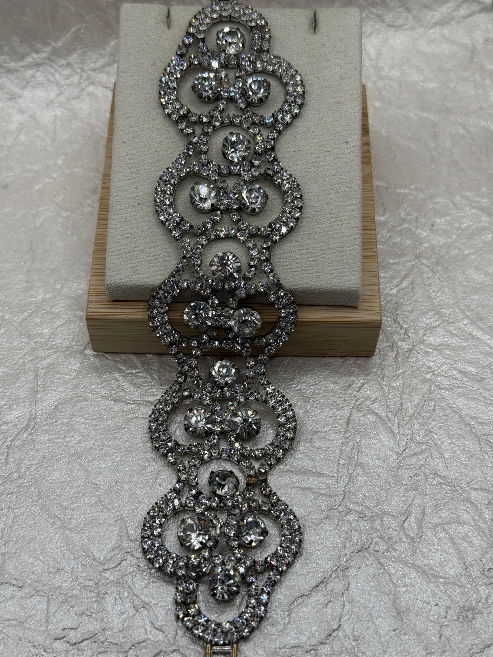 Gorgeous vintage wide band rhinestone bracelet